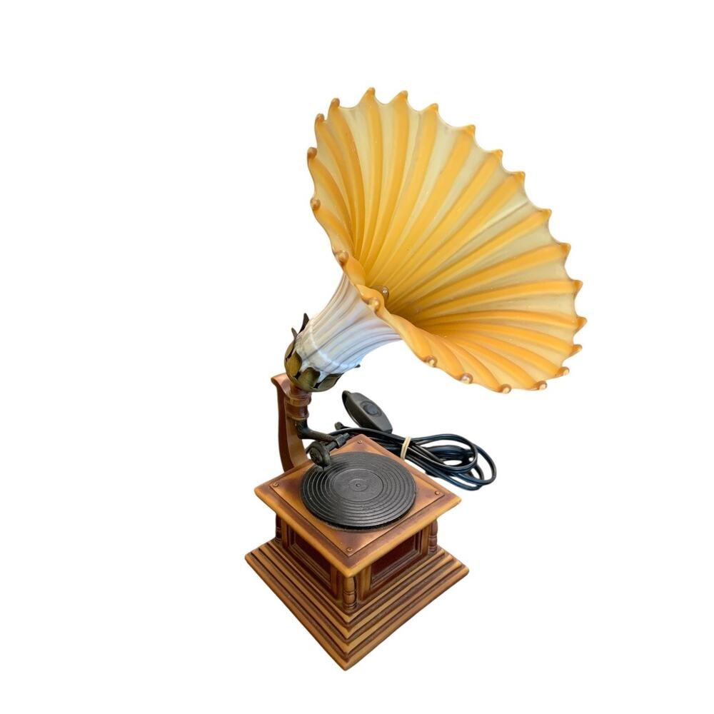 Vintage Gramophone Table Lamp With Stained Glass Tiffany Style Lily Shade